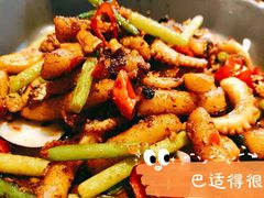 铁板八爪鱼炒年糕-老头儿油爆虾(胜利河美食街店)