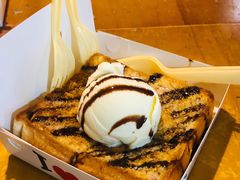 香草冰淇淋厚吐司-阿信厚吐司(曾厝垵店)