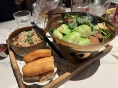 -静香HOUSE·全时段融合餐厅(七星欢乐颂店)