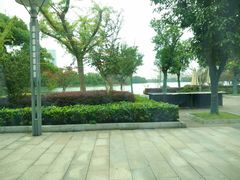 -MOMENT湖景餐厅(解放路店)