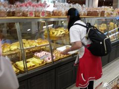 面包甜点陈列柜-山崎面包(百联世纪店)