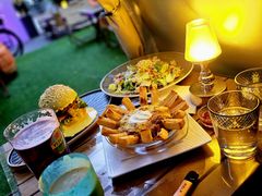 -Let'sBURGERplus·非常创意汉堡(三里屯店)
