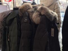 -杰奥羽绒服(晨光家园店)