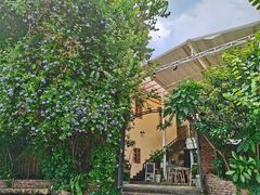 -花苑里咖啡(威远店)