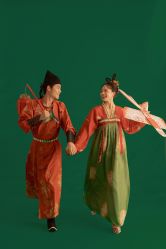 -AOROA·奥洛拉婚纱摄影·旅拍·礼服