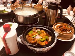 萝卜牛腩煲-煲王粤菜餐厅(中侨中心店)