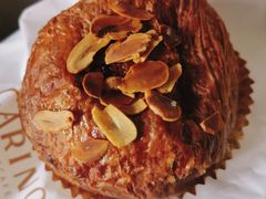 焦糖酥球泡芙包-CARINO BAKERY&CAFE(南方商城店)