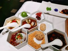 秦淮八艳美味小吃-民国红公馆·秦淮八艳(夫子庙店)
