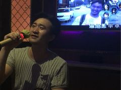 -欢乐迪KTV(观音桥未来国际店)