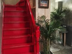 -HIGH FIVE哈福手工汉堡(桂林路店)