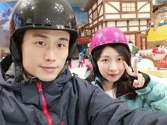 -长沙湘江冰雪世界