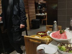 -颐辰舍岁岁羊(文昌万达景园店)