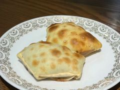 -盾亚新疆餐厅(松江万达广场店)