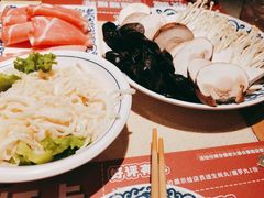 -东镇老火锅(长春路首店)