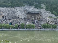 -龙门石窟