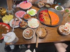 -萍姐火锅·公路夜市(武汉首店)