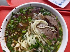 -吾穆勒蓬灰牛肉面·清真(北滨河中路店)