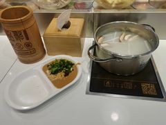 -百品聚旋转火锅(号外店)