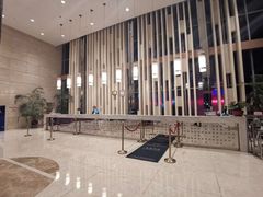 -杭州滨江宝龙城华美达酒店