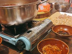 -破瓦寒窑·地摊烤羊排