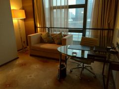 沙发-济南绿地美利亚酒店