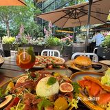 华贸！这才是北京春天该有的样子…