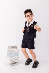 -小熊维尼高端儿童摄影(南山店)