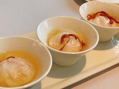 菊花鸡汤浸虾饺-广州富力丽思卡尔顿酒店·丽轩·粤菜