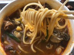 -乌糖沙茶面(民族路店)