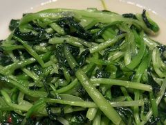 -八府香鸭·啫啫煲(华山路店)