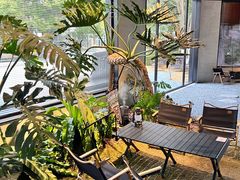 -J Create城市露营咖啡·简餐·宠物(上海动物园店)