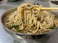 -正宗杨记普洱酸醋米线(总店)
