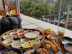 -包整·丝娃娃(一览甲秀楼风景店)