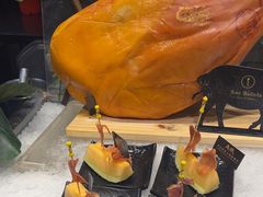 -犇放和牛烤肉·烤榴莲自助(苏宁城市奥莱店)