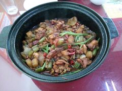 武昌街重庆鸡公煲-重庆鸡公煲(三八山珍美食城店中店)