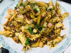 -黑龙江美食城(三角公园店)