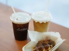 榛子巧克力华夫可颂-LilBee Coffee