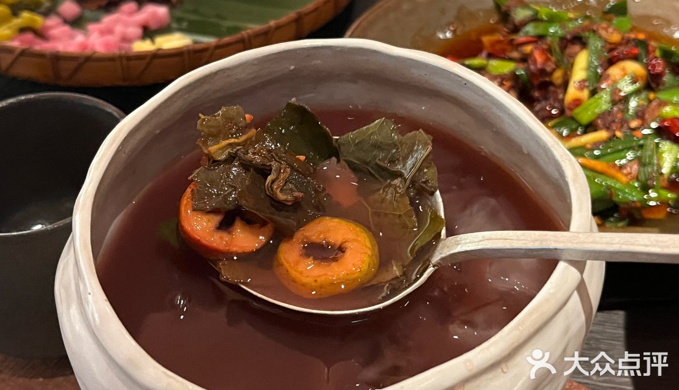 狠狠踩雷 排队两个半小时的难吃贵州菜….