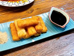-靓蛙馆