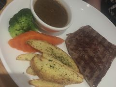 -斗牛士牛排餐厅(嘉里汇店)