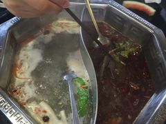 -重庆德庄火锅(体育中心店)
