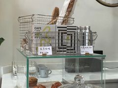 面包甜点陈列柜-常识咖啡common sense(春熙路店)