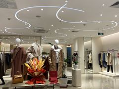 -王府井百货(中州中路店)
