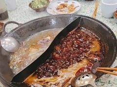 -鸿姐老火锅(疁城新天地店)