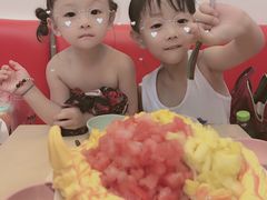 -Jonah's Fruit Shake & Snack Bar