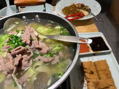 -全牛匠·乐山跷脚牛肉(新中关店)