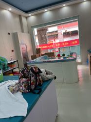 -Cool-Fun蓝鲸π水育早教中心(金山万达海汇街店)