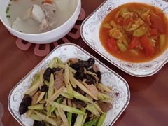 -爱的果实月嫂育婴师(世纪东方店)