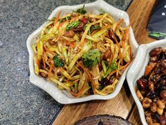 -辣盆盆麻辣小龙虾(哈尔滨总店)