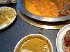 -沸炉重庆老火锅(军事博物馆店)